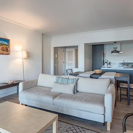 Bay Terrace Ii アパート