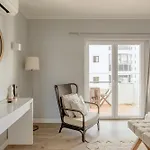 Bay Terrace Ii Apartment *