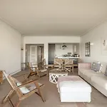 Bay Terrace Ii Apartment