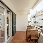 Apartment Bay Terrace Ii *