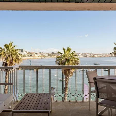 Bay Terrace Ii *